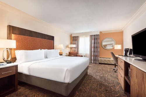 Holiday Inn Fort Lauderdale Airport image 29